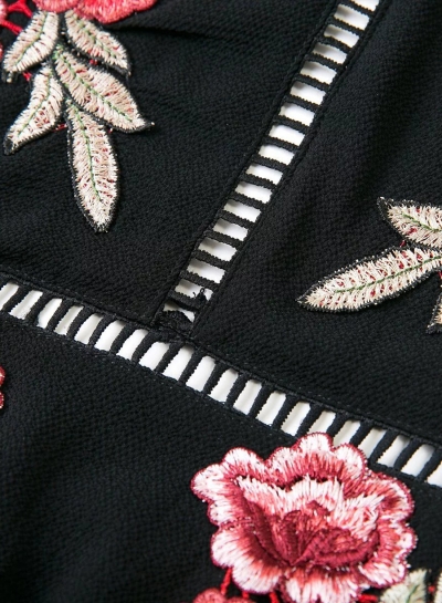 Sleeveless Halter Neck Floral Embroidery Maxi Prom Evening Dress stylesimo.com