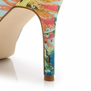 Women's High Heels Rhinestone Pointed Toe Floral Pumps