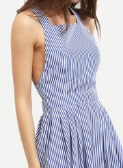 Women's Spaghetti Strap Cross Back Striped Midi Dresses