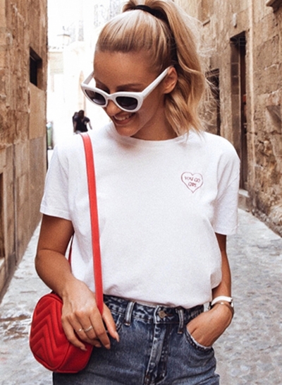 Casual Loose Heart Printed Short Sleeve Round Neck Tee With Letters